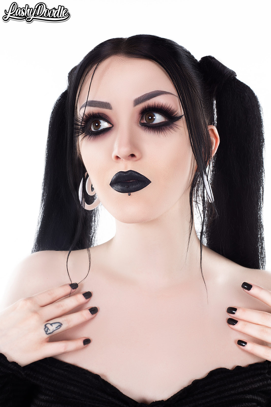 🖤my lazy goth look💚 : r/UnconventionalMakeup